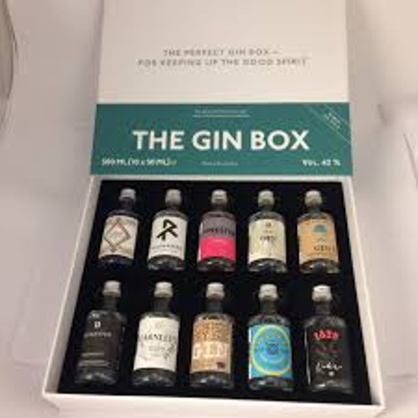 The gin box World Tour
